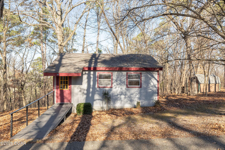 Property Photo:  56 Thompson Lane  MO 64854 