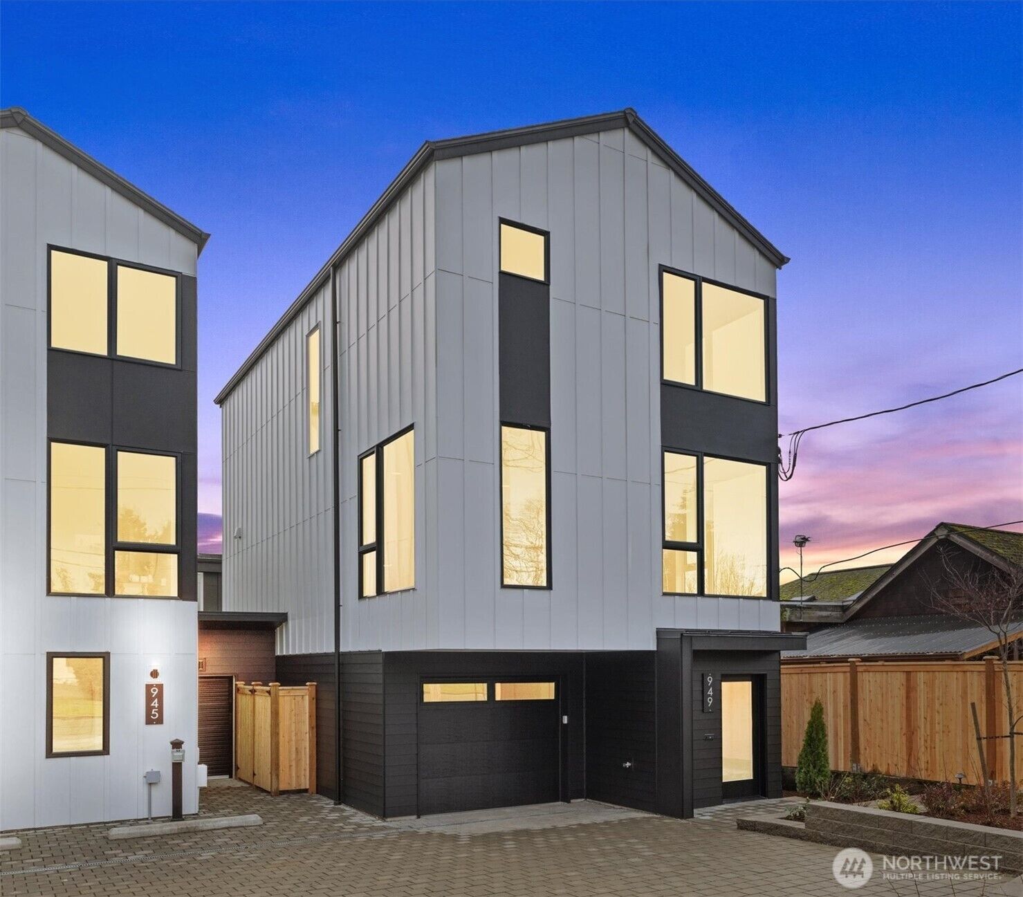 Property Photo:  949 NW 61st Street  WA 98107 