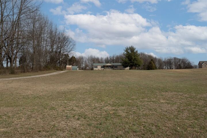 Property Photo:  220 W Bogle Road  KY 42274 