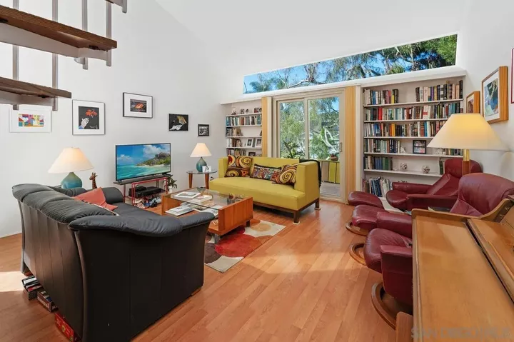 Property Photo:  4875 Academy St  CA 92109 