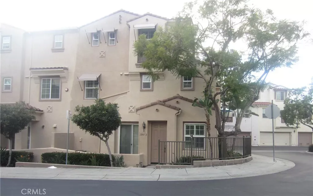 Property Photo:  1285 Fools Gold Way 2  CA 91913 