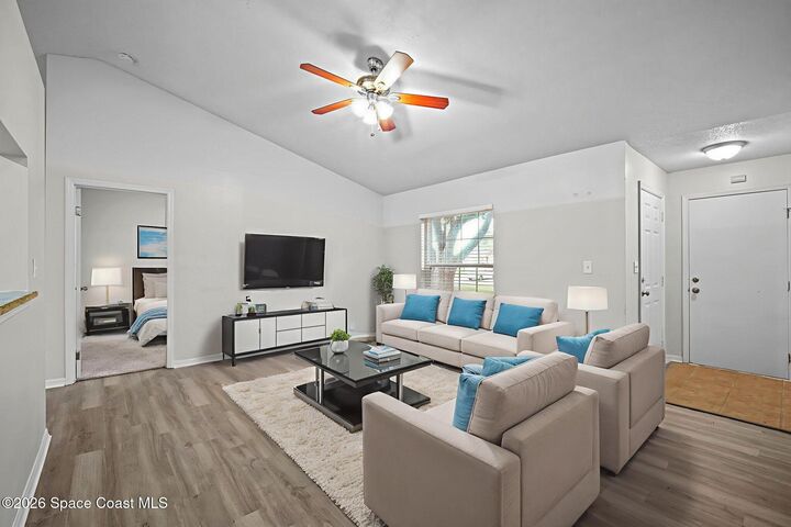 Property Photo:  1685 Yorktown Avenue  FL 32796 