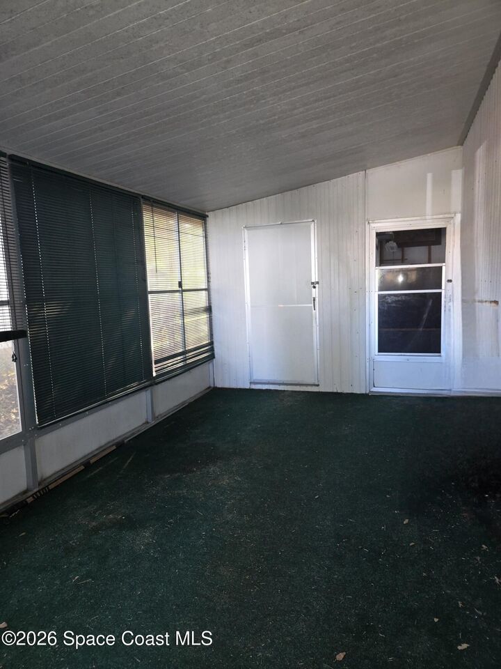 Property Photo:  2448 Royal Palm Drive NE  FL 32905 