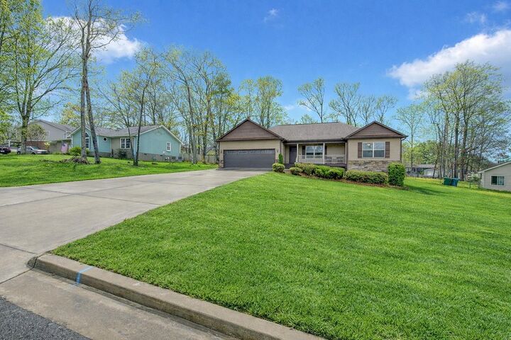 Property Photo:  223 Brittany Road  SC 29341 