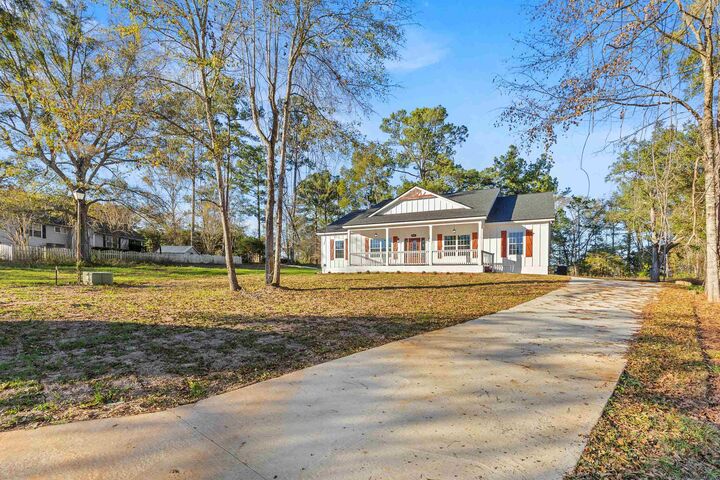 Property Photo:  145 Magnolia Glen Road  FL 32351 