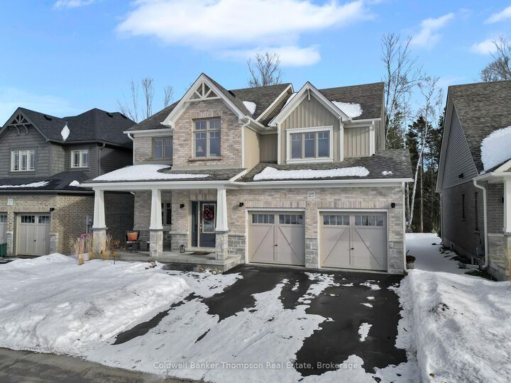 Property Photo:  25 Eaglecrest Avenue  ON P1H 0G5 