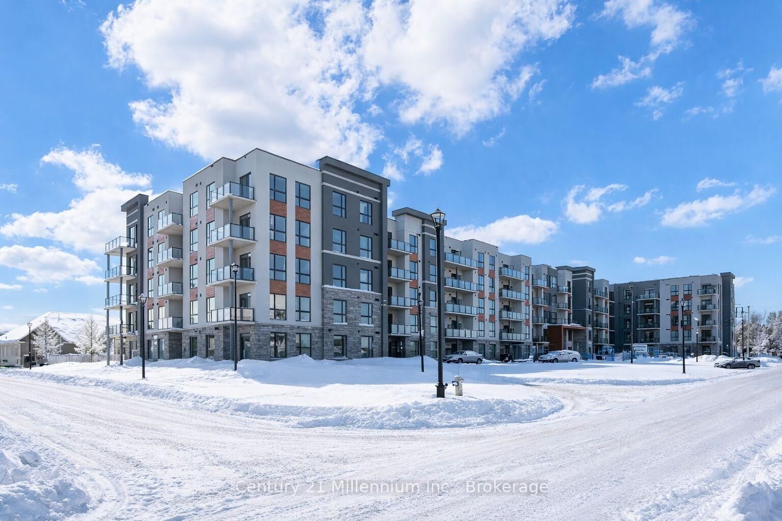 Photo de la propriété:  4 Kimberly Lane 519  ON L9Y 1E4 