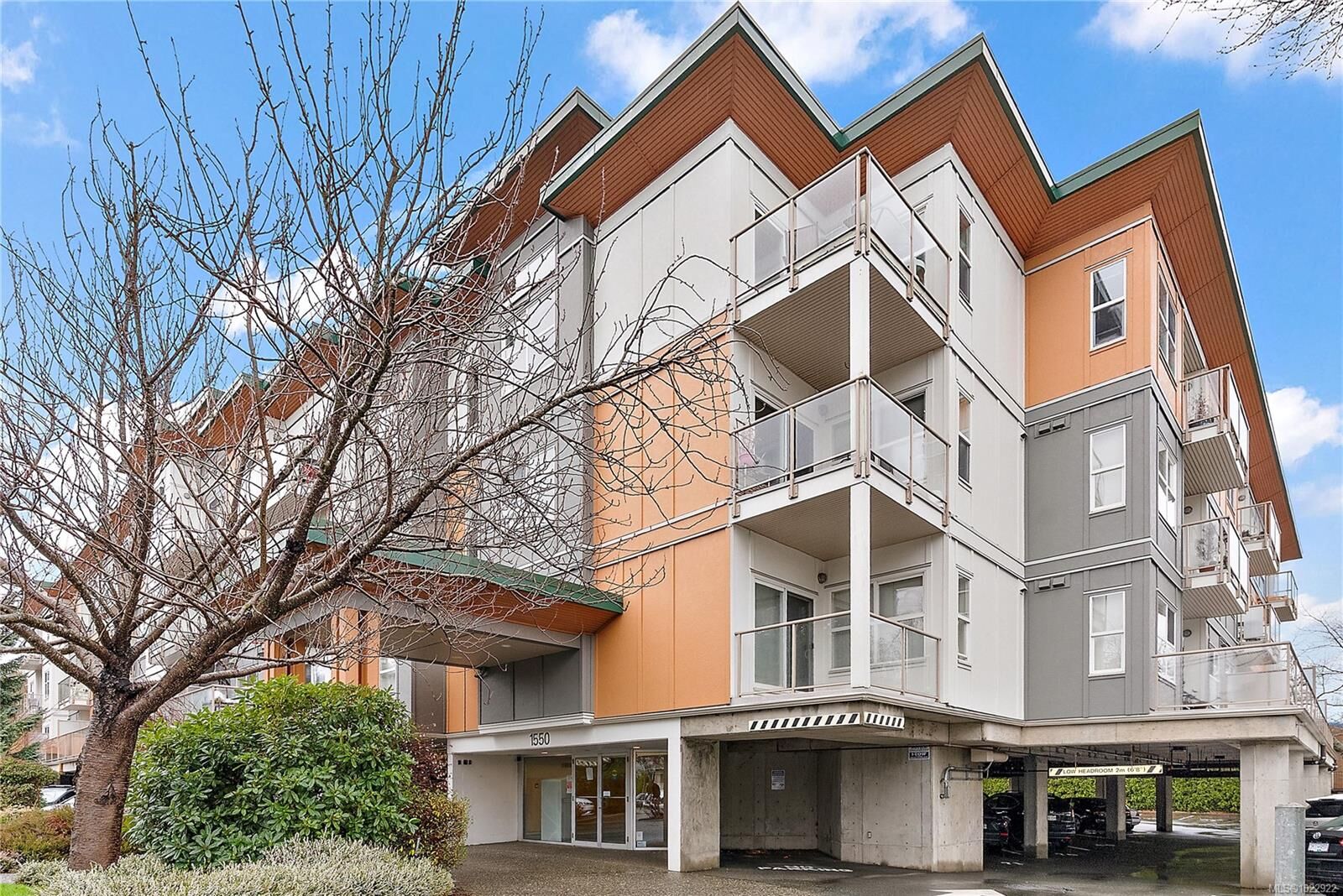 Property Photo:  1550 Church Ave 308  BC V8P 2H1 