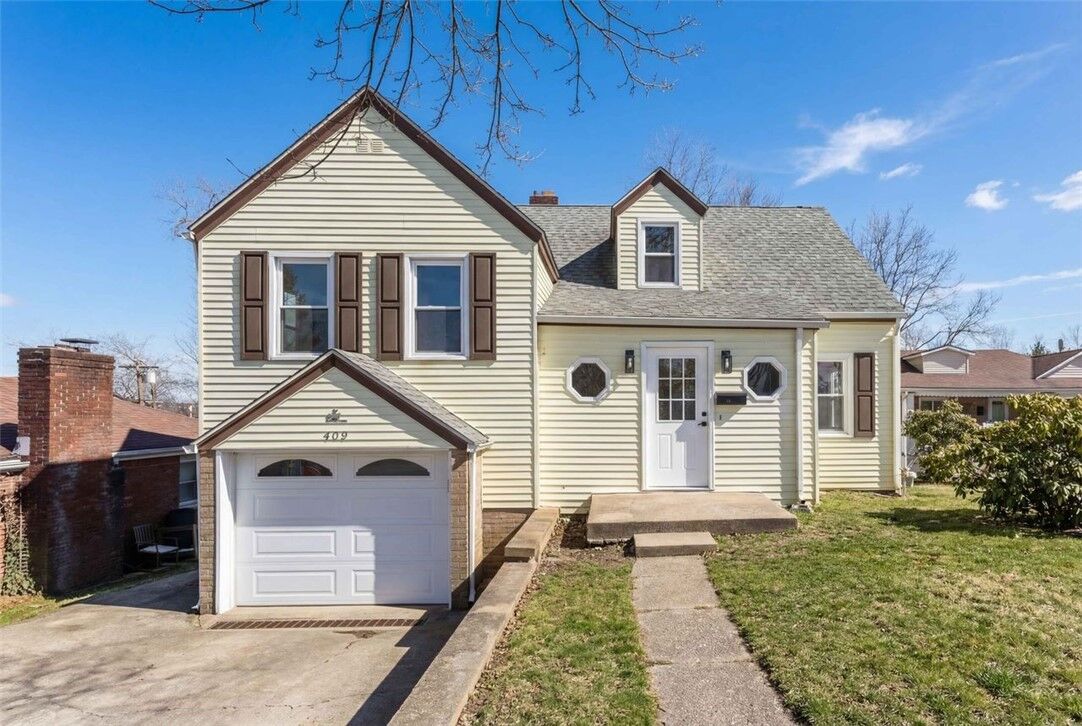 Property Photo: 409 Arlington Ave PA 15137