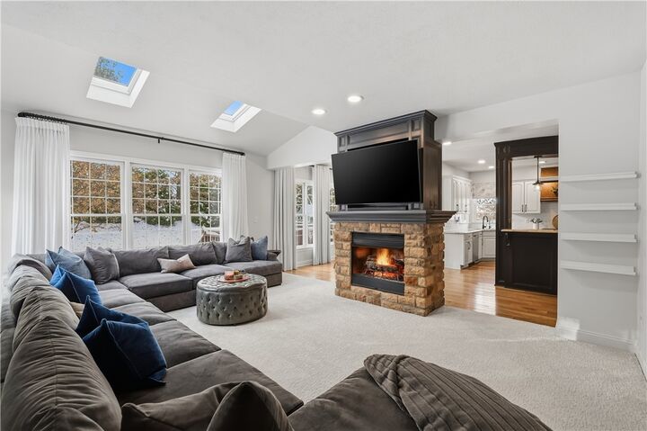 Property Photo: 2017 Condor Ln PA 15044