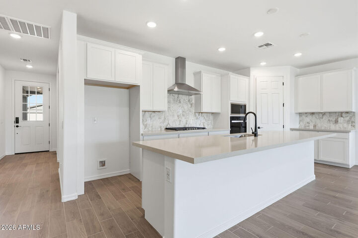 Property Photo:  23057 E Diana Way  AZ 85142 