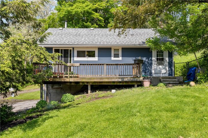 Property Photo: 8471 Alpaugh Road NY 14572