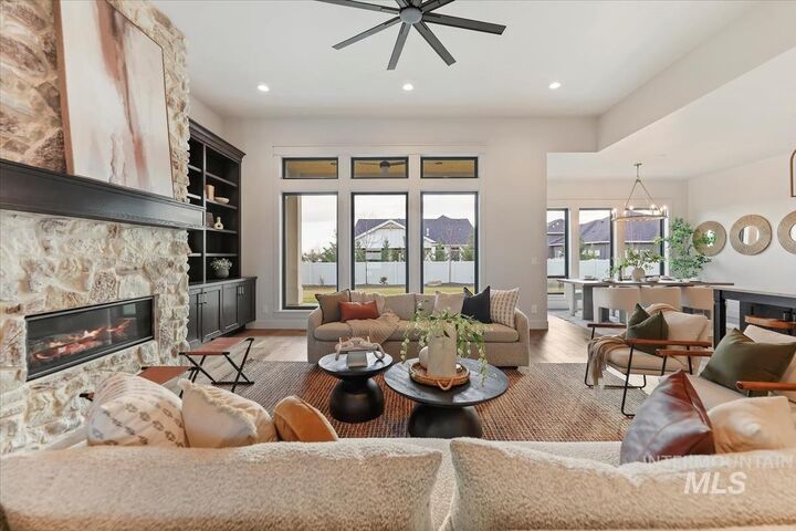 Property Photo: 6101 W Estuary St ID 83616