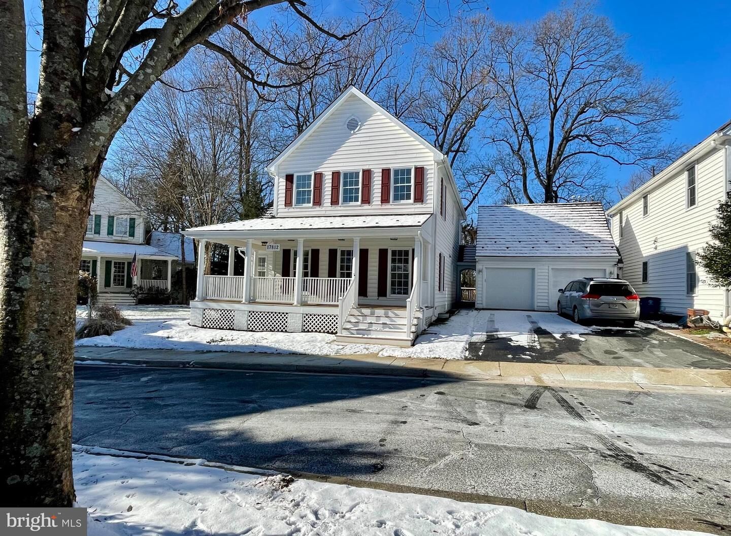 Property Photo:  17812 Hidden Garden Lane  MD 20861 