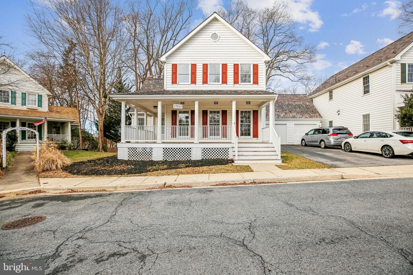 Property Photo:  17812 Hidden Garden Lane  MD 20861 