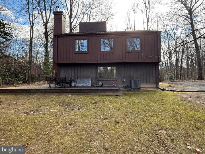 Property Photo:  11704 Foxvale Court  VA 22124 