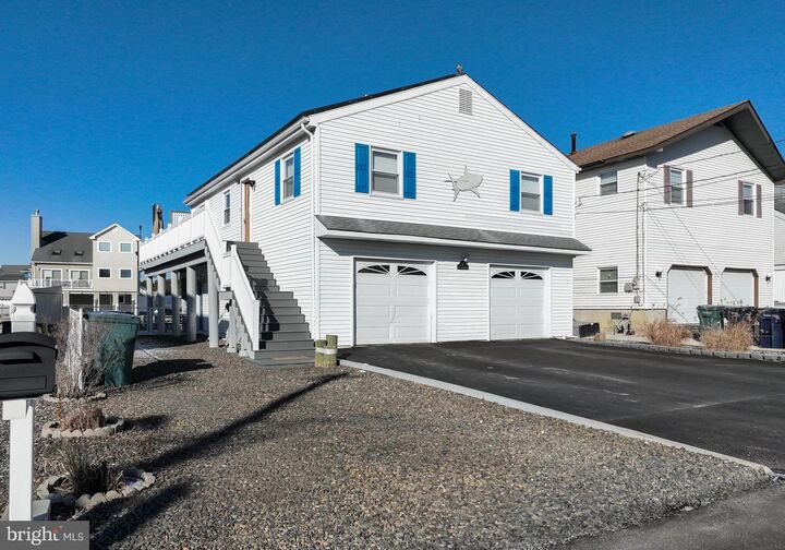 Property Photo:  67 Flax Isle  NJ 08087 