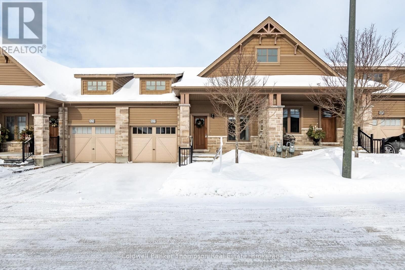 Property Photo:  27 Serenity Place Crescent  ON P1H 0C4 