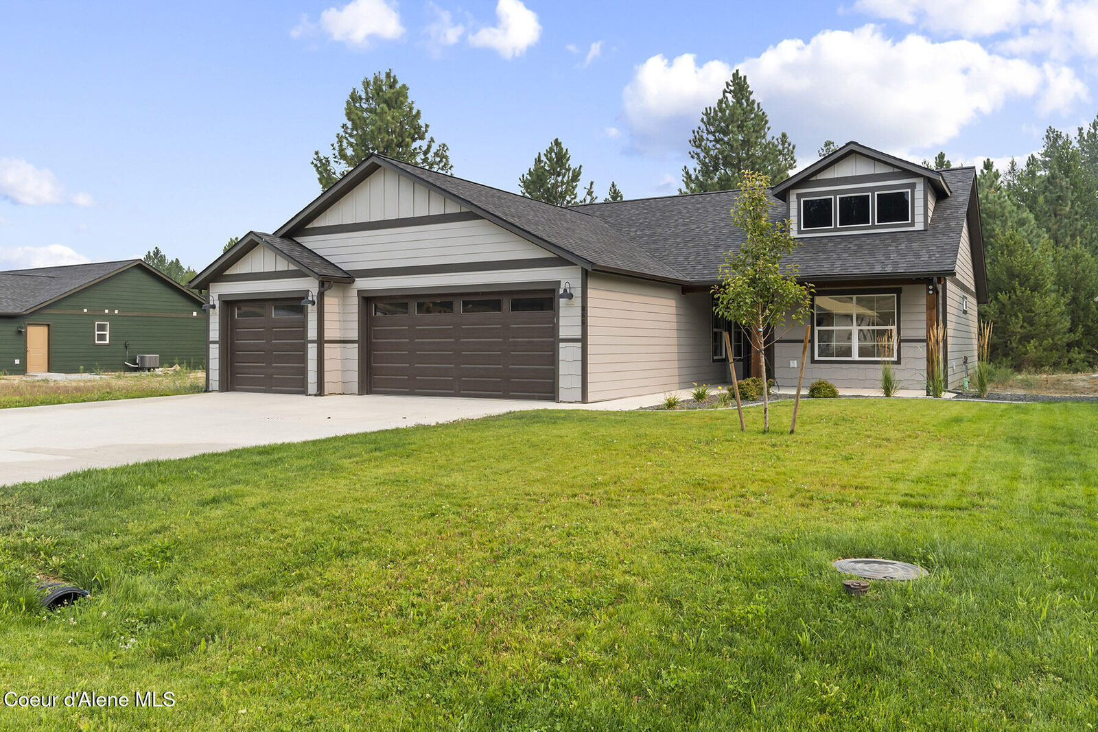 Property Photo:  866 E Valley St S  ID 83822 