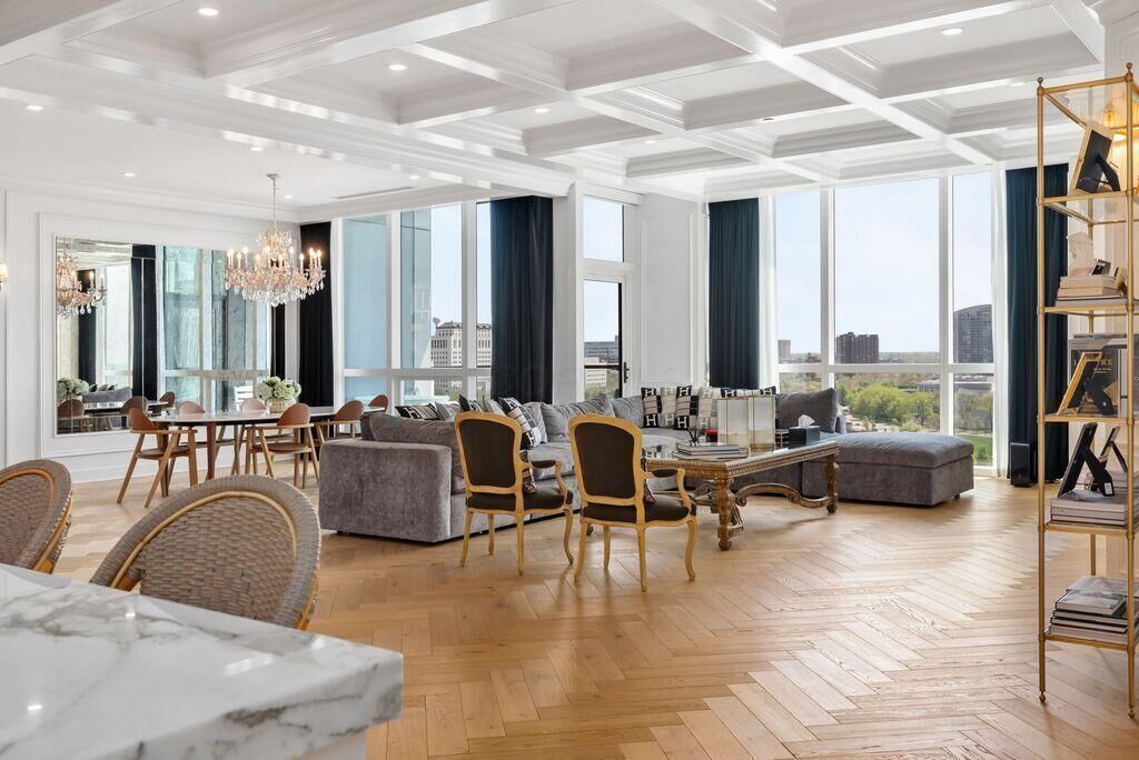 Property Photo: 250 W Spring Street OH 43215