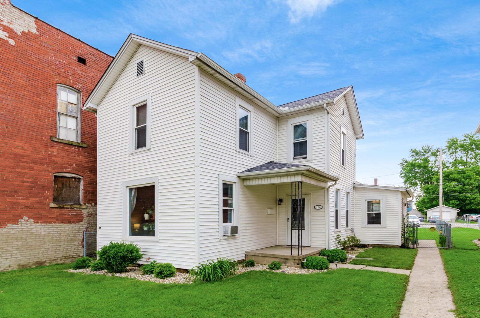 Property Photo:  526 N Columbus Street  OH 43130 