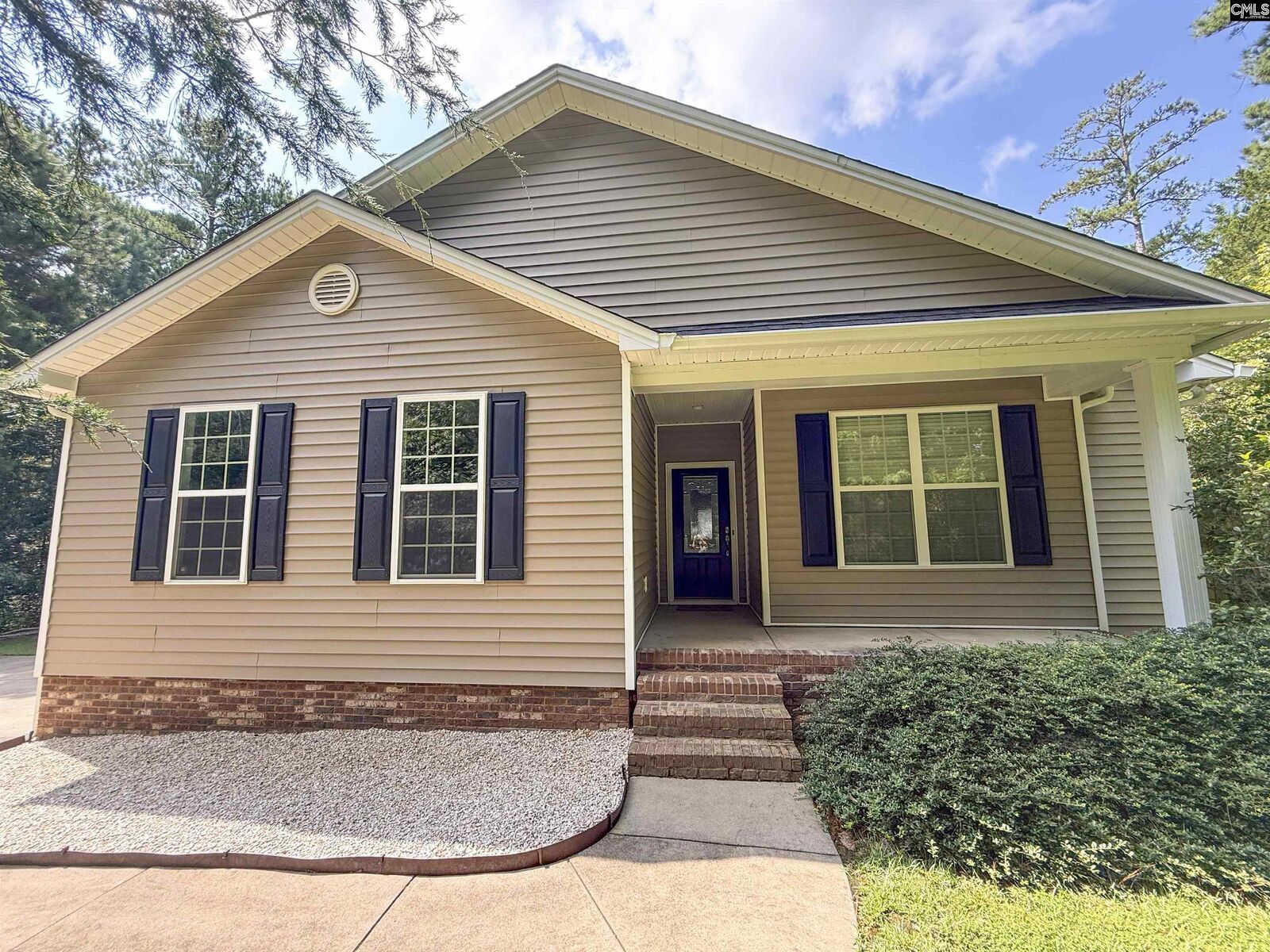 Property Photo:  147 Stuck'S Point  SC 29036 