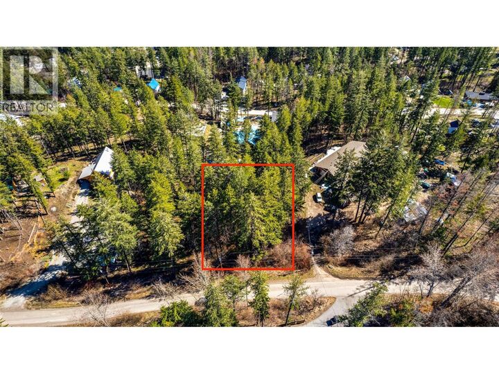 Property Photo:  583 Moody Crescent  BC V1H 2C8 