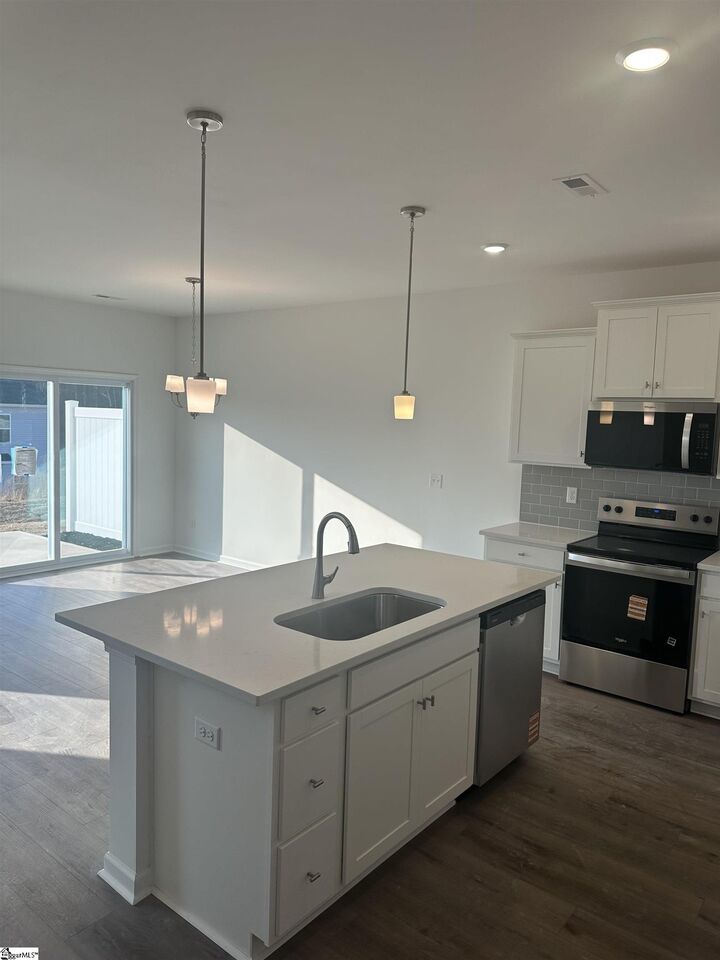 Property Photo:  411 Belgrove Way Lot 111  SC 29640 