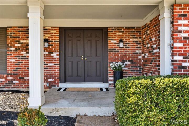 Property Photo:  1061 Summer Tree Drive  MO 63011 