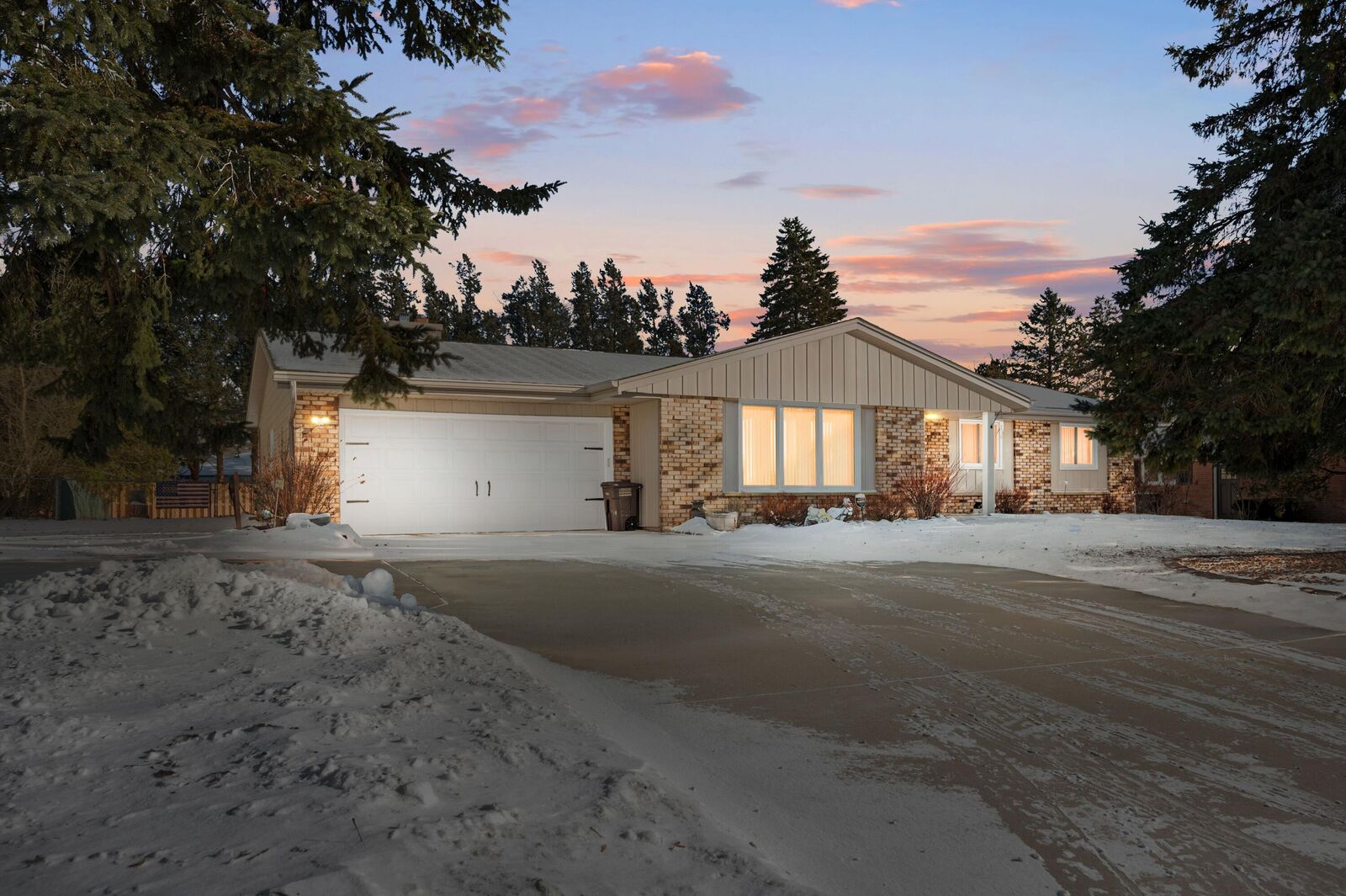 Property Photo:  3641 N Main St  WI 53402 