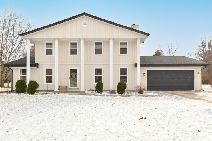 Property Photo:  W328s8232 Memory Ln  WI 53149 
