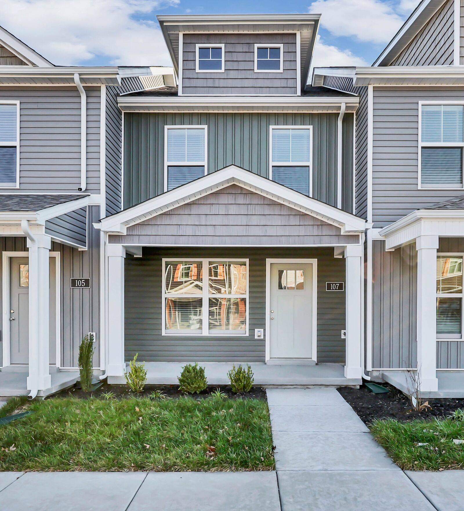 Property Photo: 107 Quarry Point Dr TN 37043