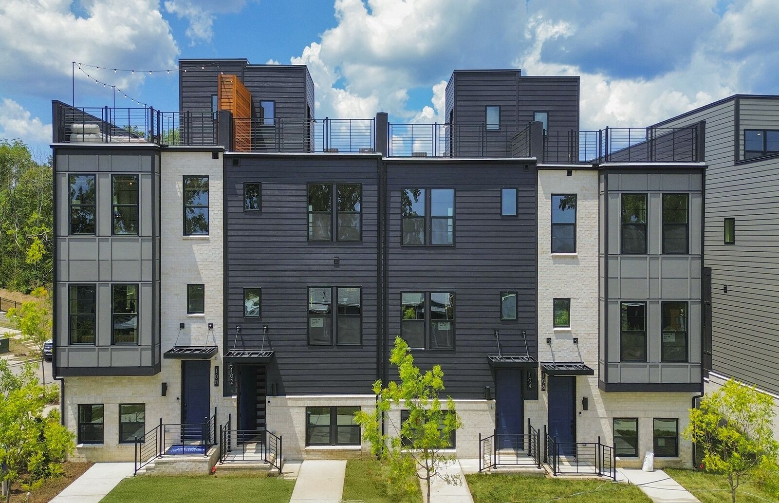 Property Photo:  520 Cityscape Dr  TN 37218 