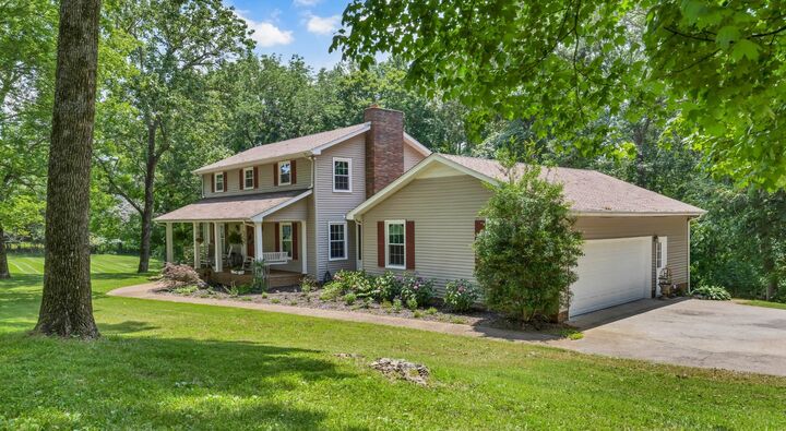 Property Photo:  1330 Barkley Hills Cir  TN 37040 