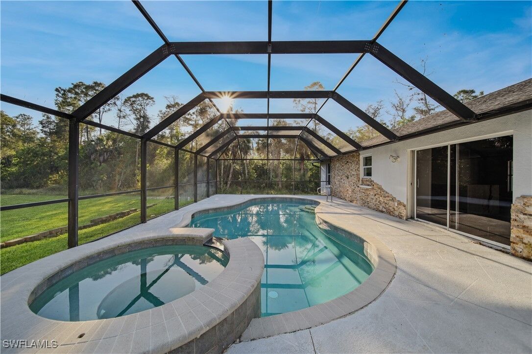 Property Photo:  390 35th Avenue NE  FL 34120 