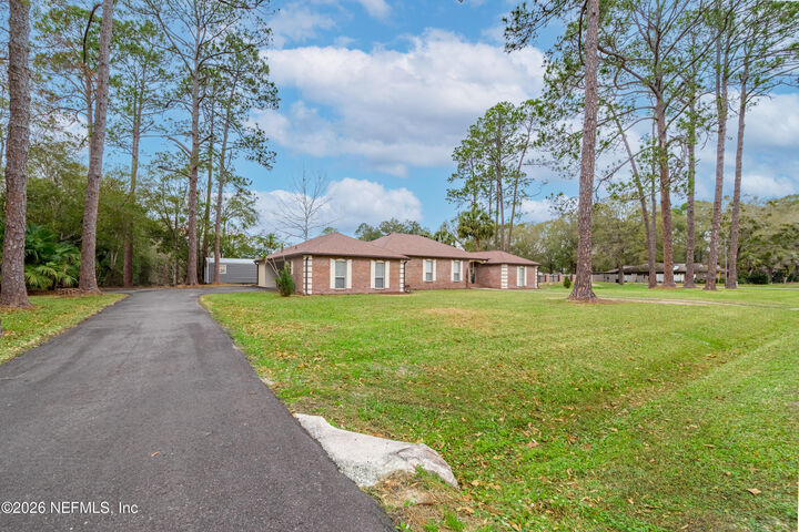 Property Photo:  15346 NE 14th Avenue  FL 32091 