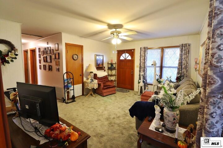 Property Photo:  132 Glenmore Drive 01  LA 71251 