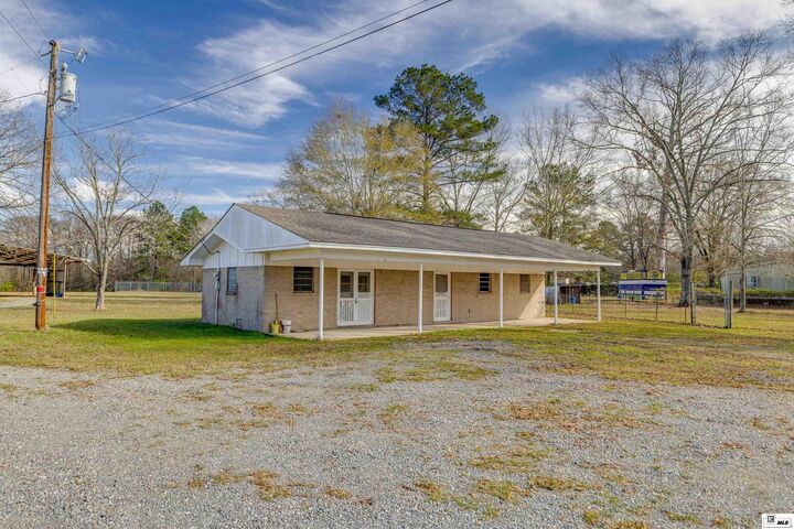 Property Photo:  2977 Winnsboro Road  LA 71202 