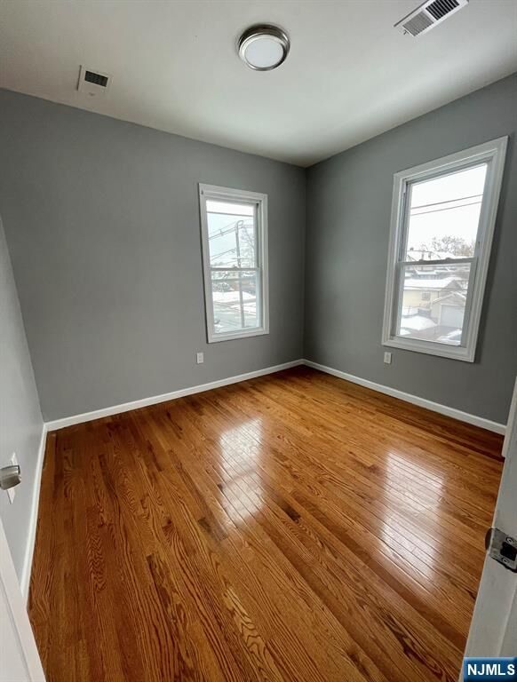 Property Photo:  345 Kaplan Avenue 2  NJ 07601 