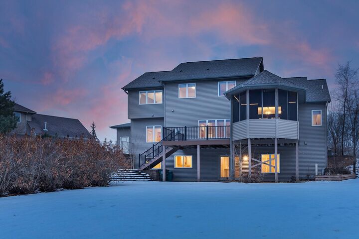 Property Photo:  303 Bluff Road  MN 55315 