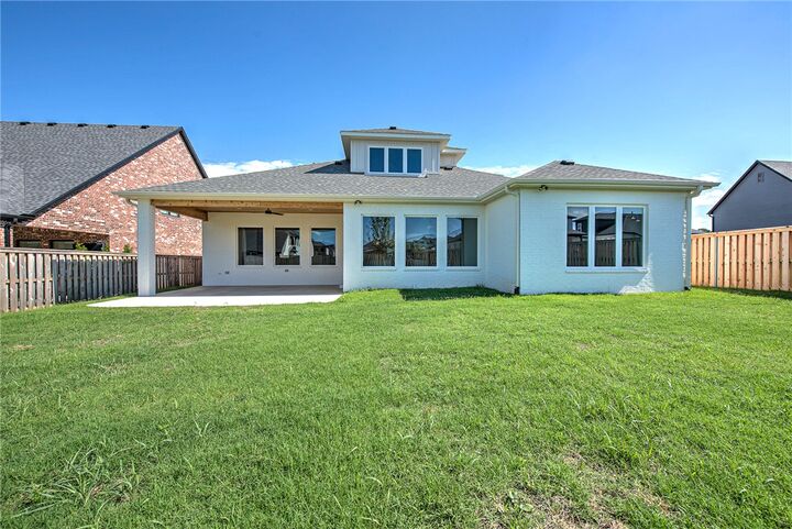 Property Photo: 3509 SW Radiance Avenue AR 72713