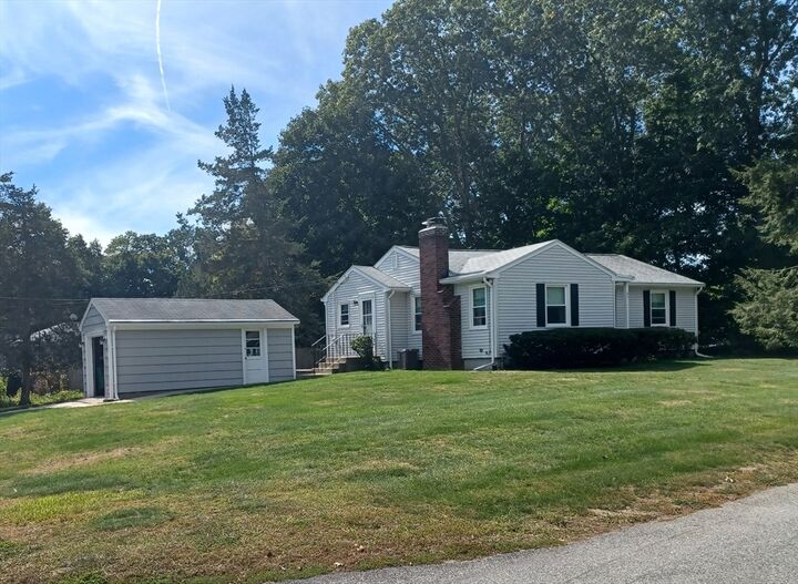 Property Photo:  43 Starr Ln  MA 02703 