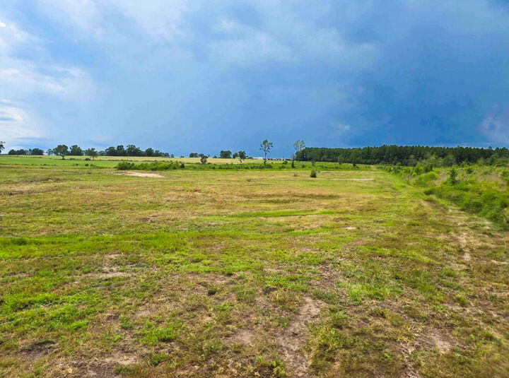 Property Photo: 36 Behan Loop LA 71449