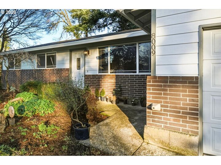 Property Photo:  8009 NE 139th Ave  WA 98682 