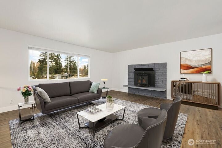 Property Photo:  12637 SE 161st Street  WA 98058 