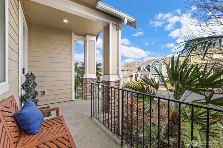 Property Photo: 1320 34th Street SE WA 98372