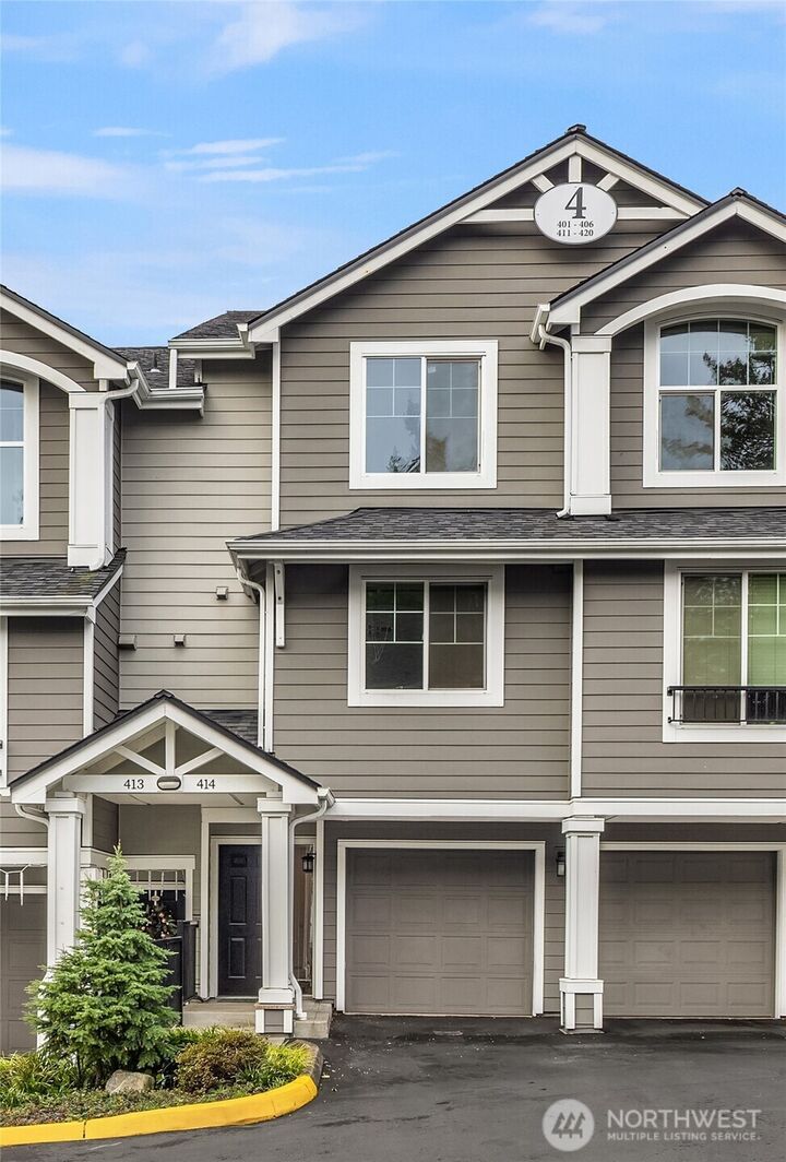 Property Photo:  16125  Juanita Woodinville Way NE 414  WA 98011 