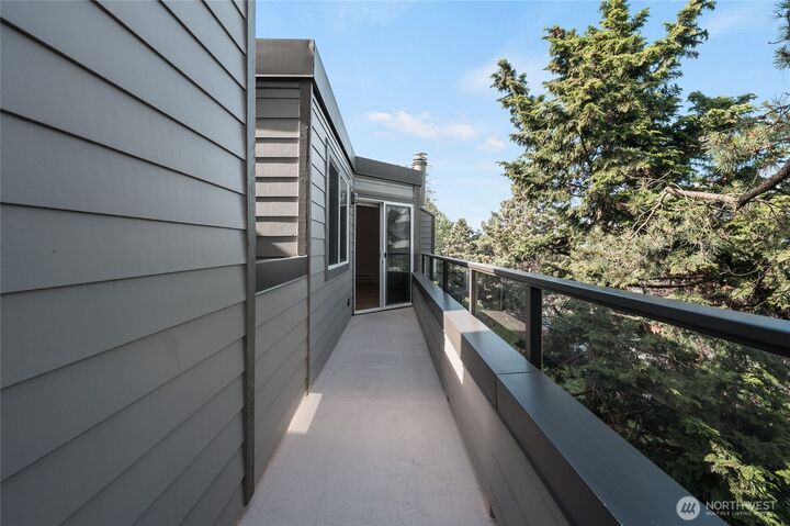 Property Photo:  6055  35th Avenue SW 308  WA 98126 