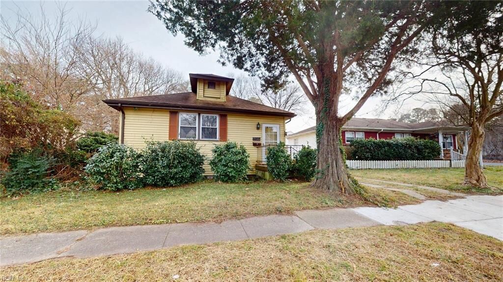 Property Photo:  5207 Norvella Ave  VA 23513 