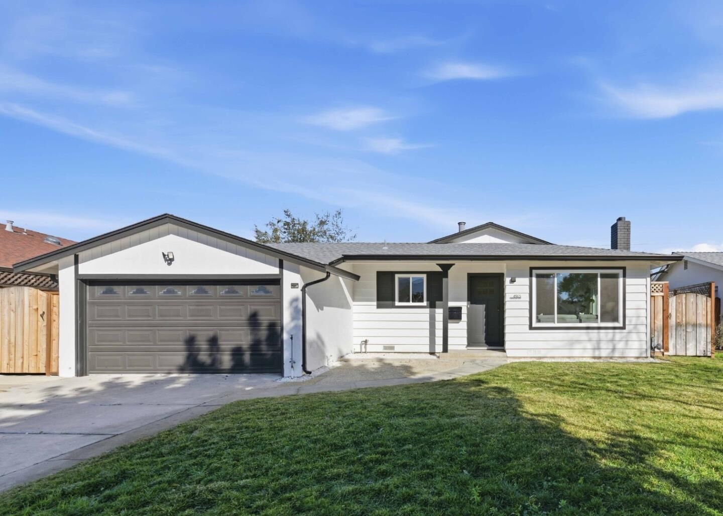 Property Photo:  4965 Kingston Way  CA 95130 